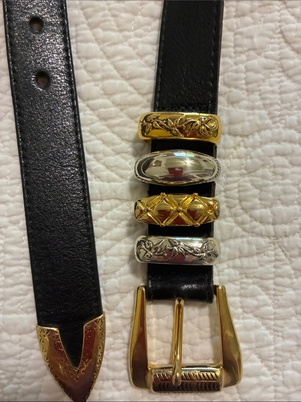 Streets Ahead, Santa monica, black leather belt, medium, like new